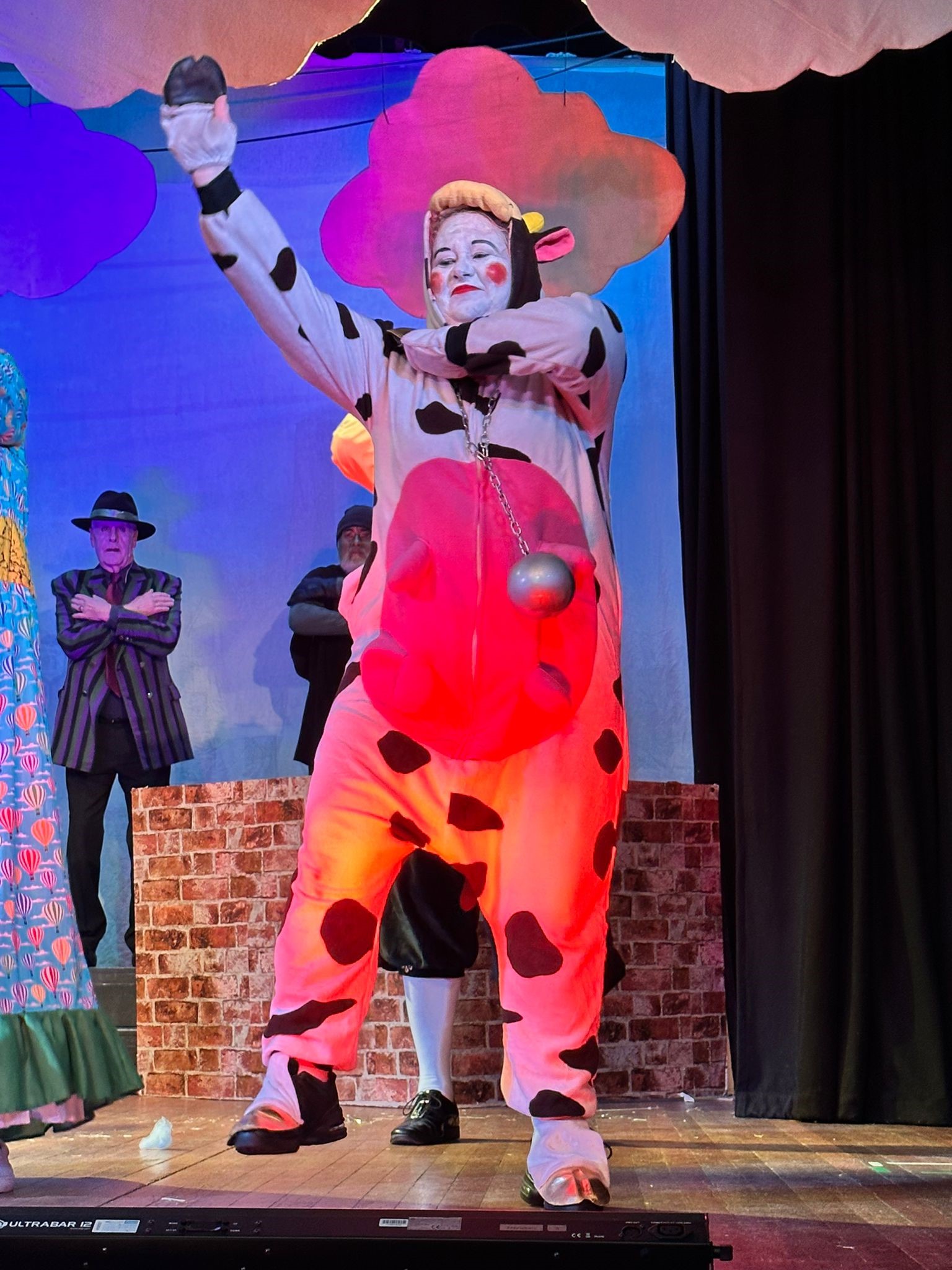 wendy cow-1